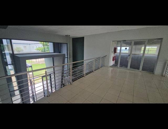 BUSINESS PROPERTY TO RENT IN HALFWAY GARDENS